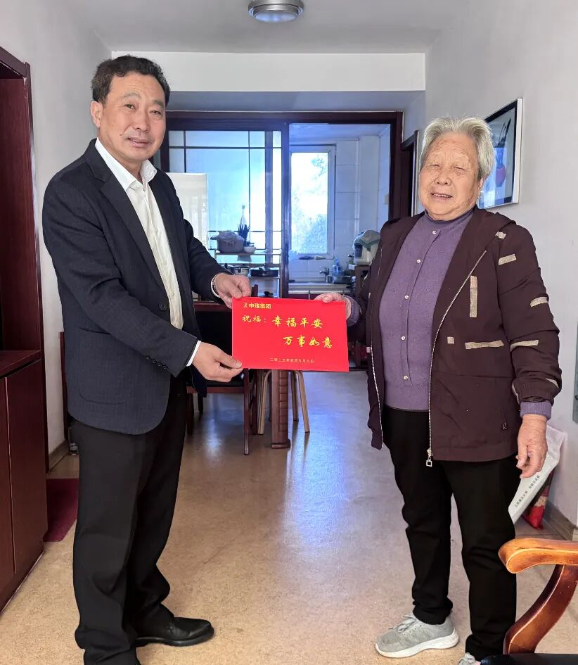 ���𼯈F(tu��n)���(y��ng)��(ji��)ο��(w��n)�����g��ĸ���(d��ng)��