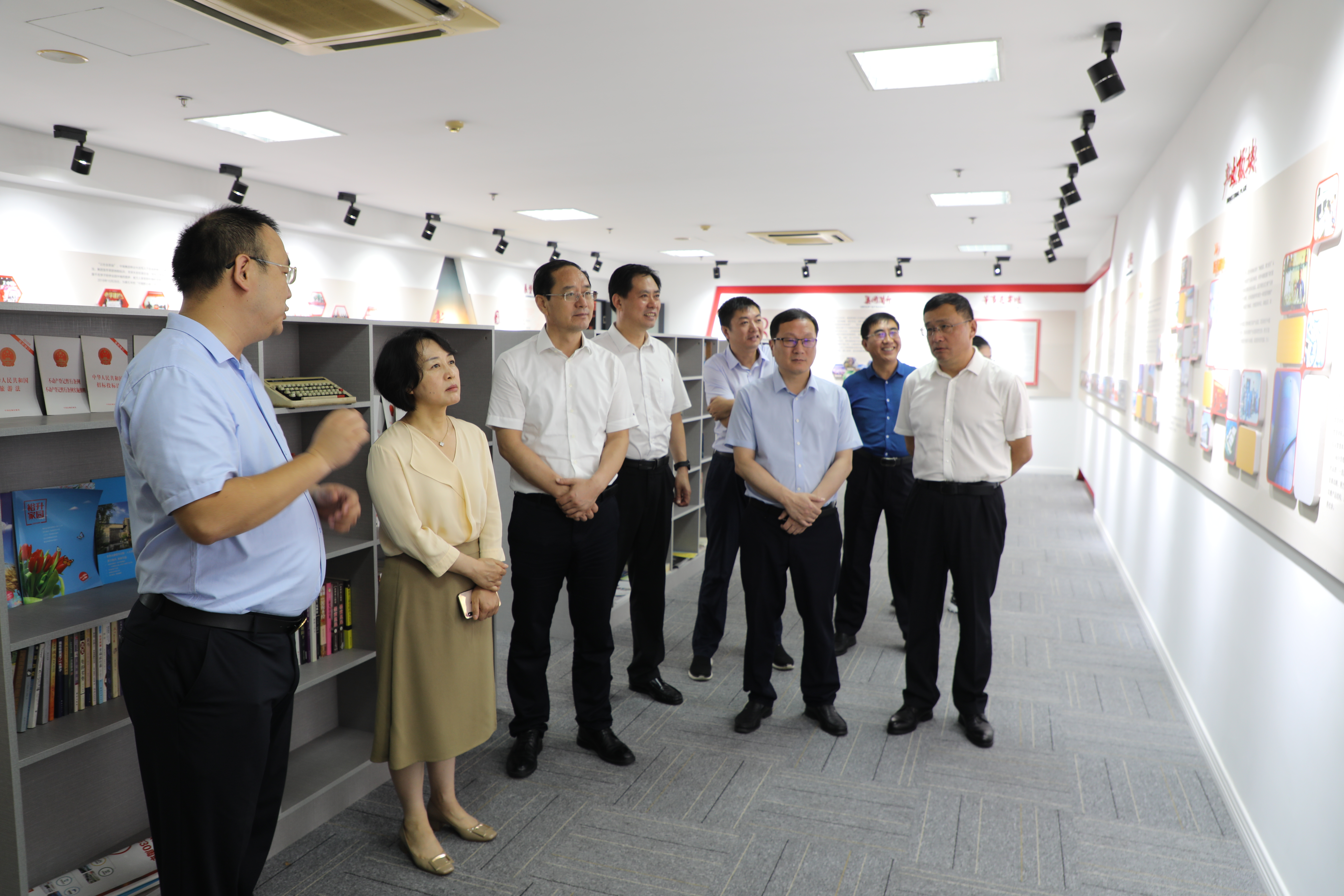 <b>ɽ�|ʡ������(hu��)����ϯ���Gϼһ�п������𼯈F(tu��n)</b>