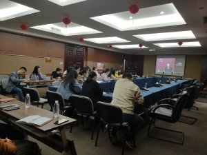 ���F(tu��n)�M������Ч�W(xu��)��(x��)��ϵ����Ӗ(x��n)