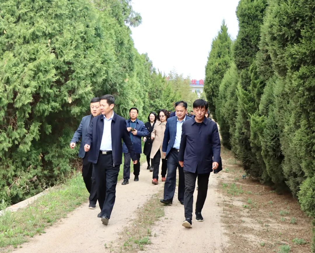 <b>�����f(xi��)�r�I(y��)���r��ίί�T������eȺ����ȥ�����`��� �ߡ��W���v</b>